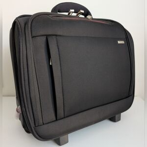 SOLO New York 16" Rolling Underseat Business Suitcase Laptop Carry On Luggage
